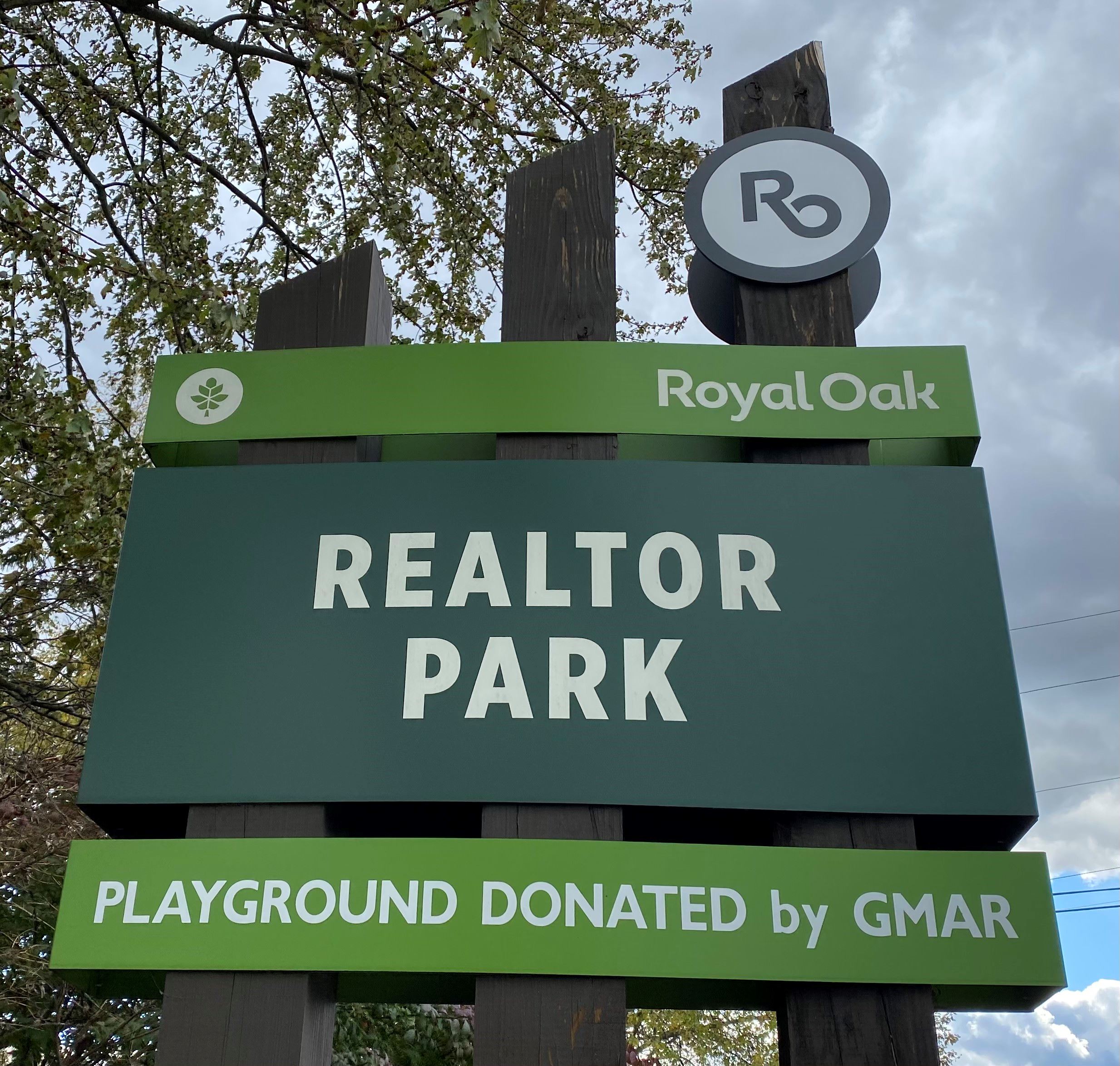 Realtor_Park_Sign